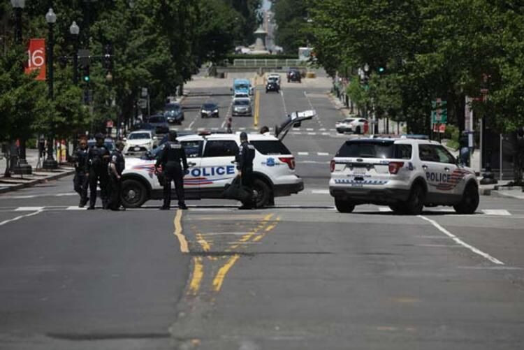 ABD'de ordu tetikte - Sayfa 23