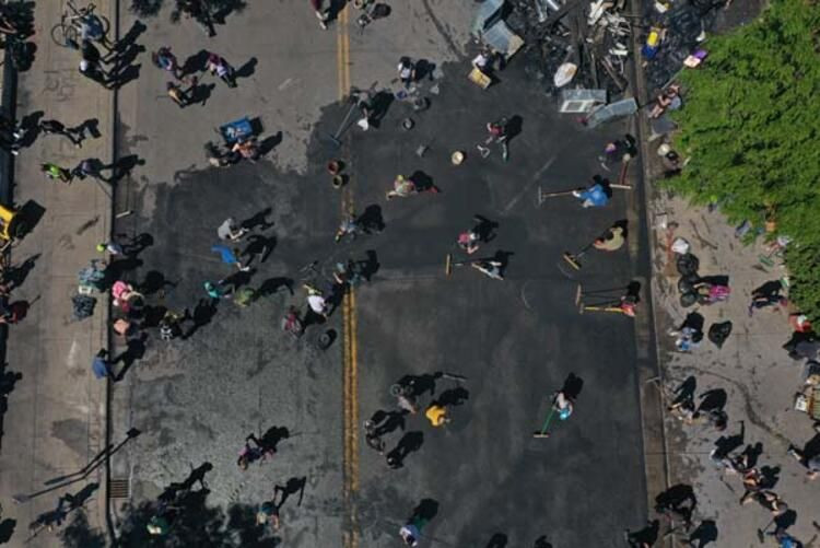 ABD'de ordu tetikte - Sayfa 33