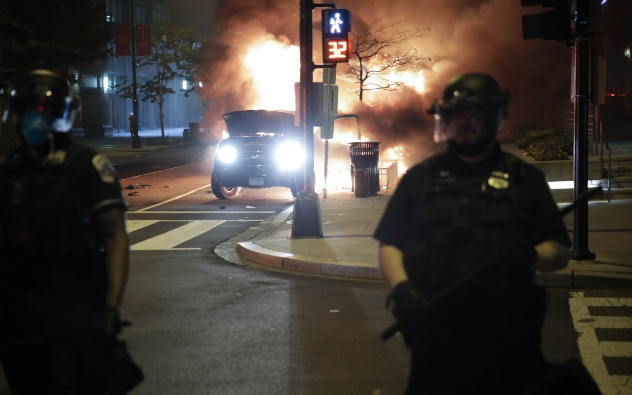 'Trump sığınağa götürüldü' iddiası - Sayfa 32
