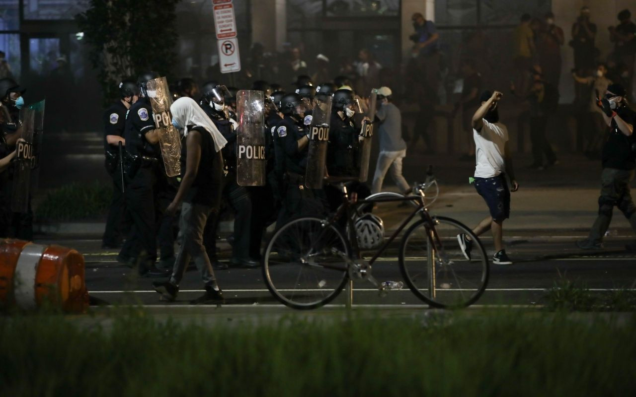 'Trump sığınağa götürüldü' iddiası - Sayfa 10