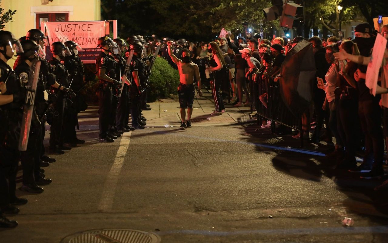 'Trump sığınağa götürüldü' iddiası - Sayfa 5