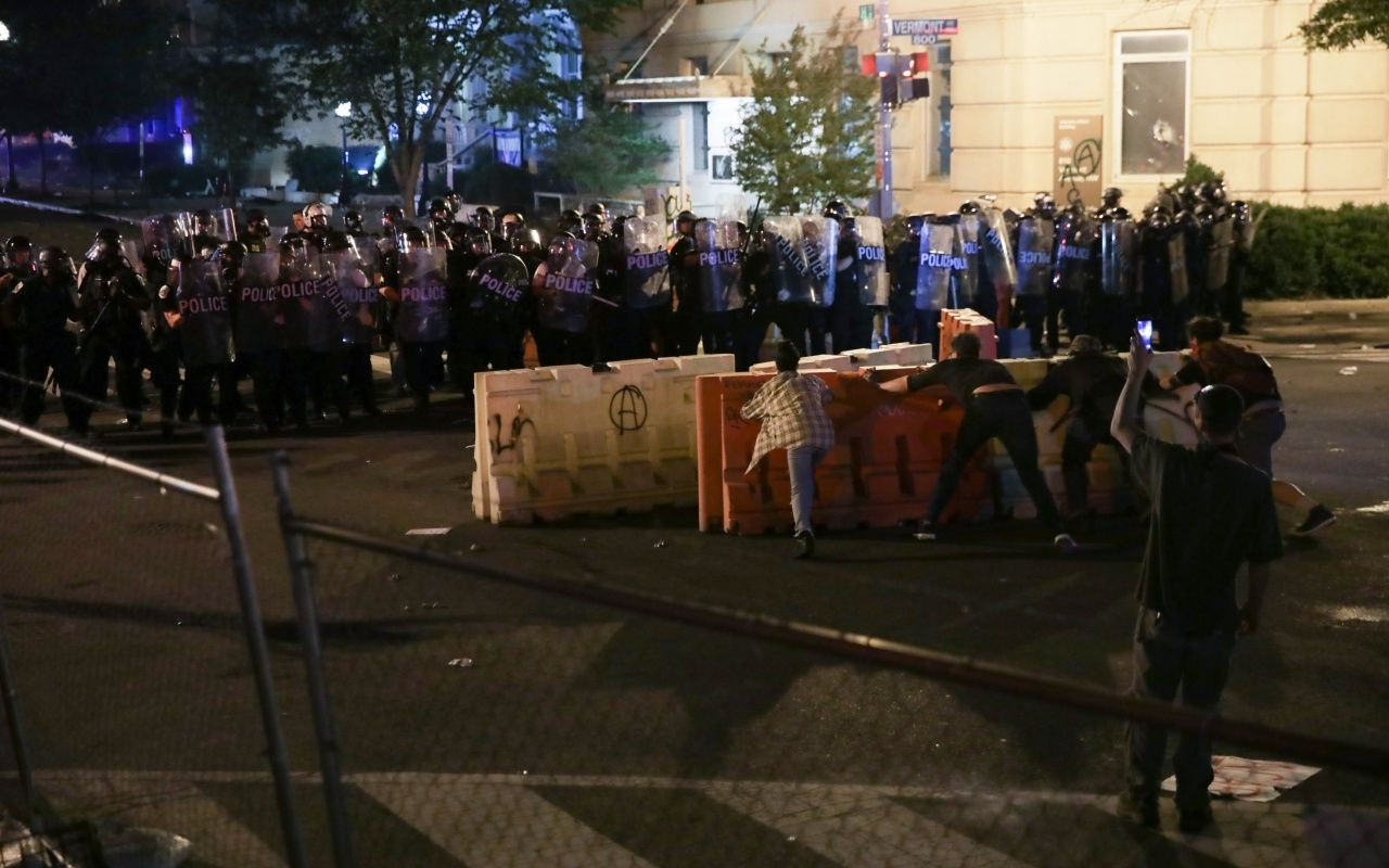 'Trump sığınağa götürüldü' iddiası - Sayfa 15