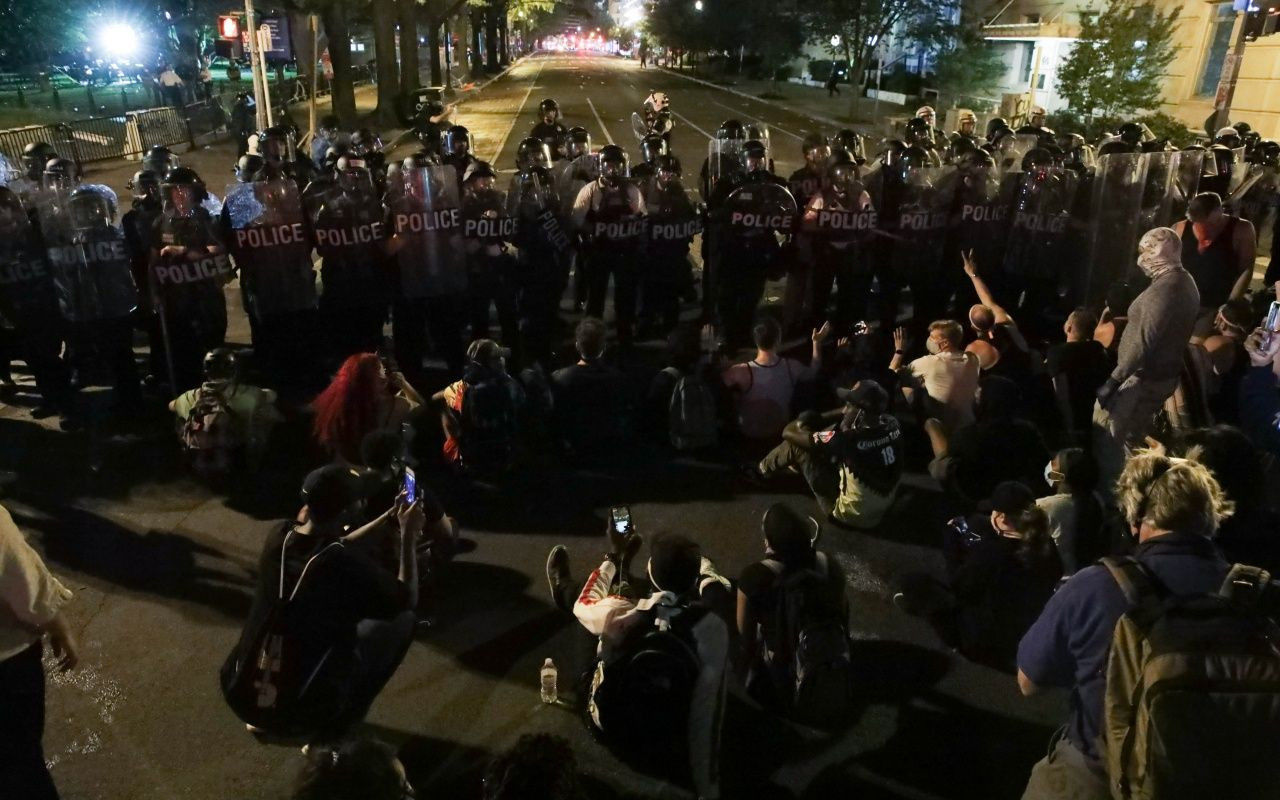 'Trump sığınağa götürüldü' iddiası - Sayfa 42