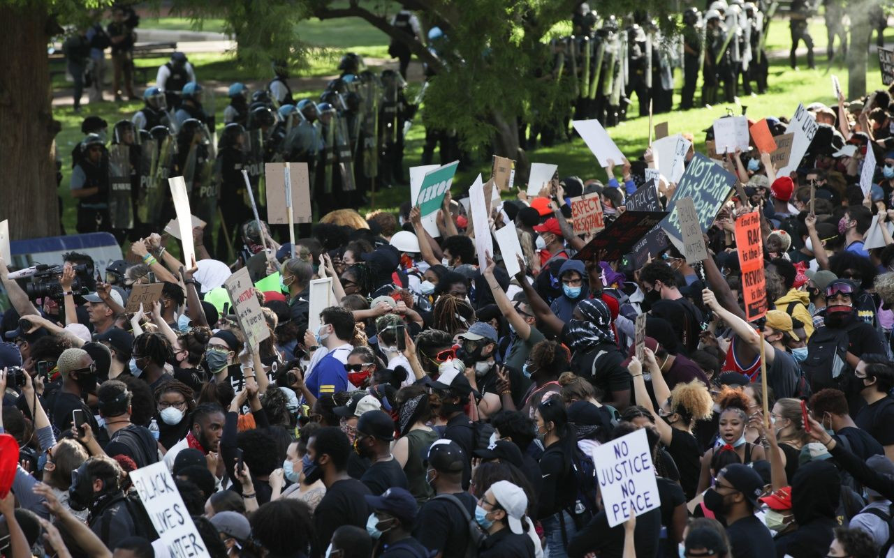 'Trump sığınağa götürüldü' iddiası - Sayfa 52