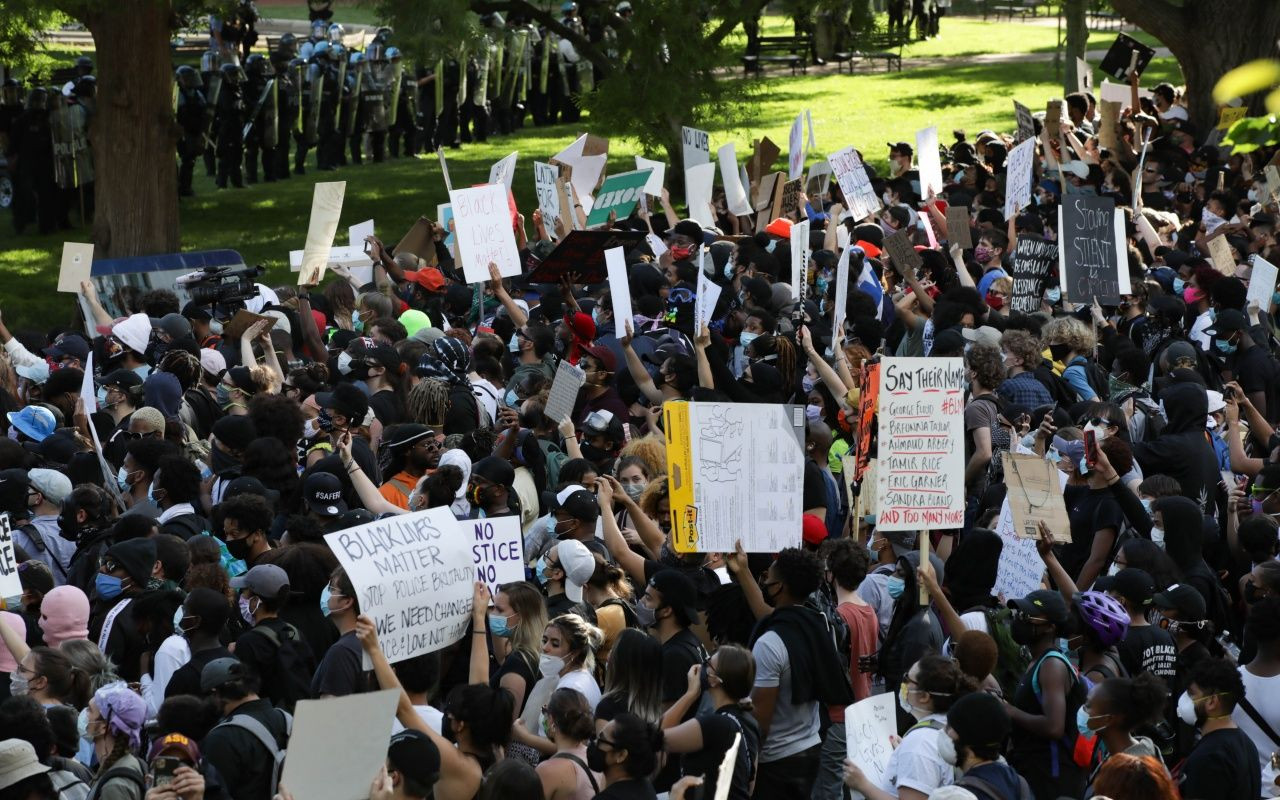 'Trump sığınağa götürüldü' iddiası - Sayfa 63
