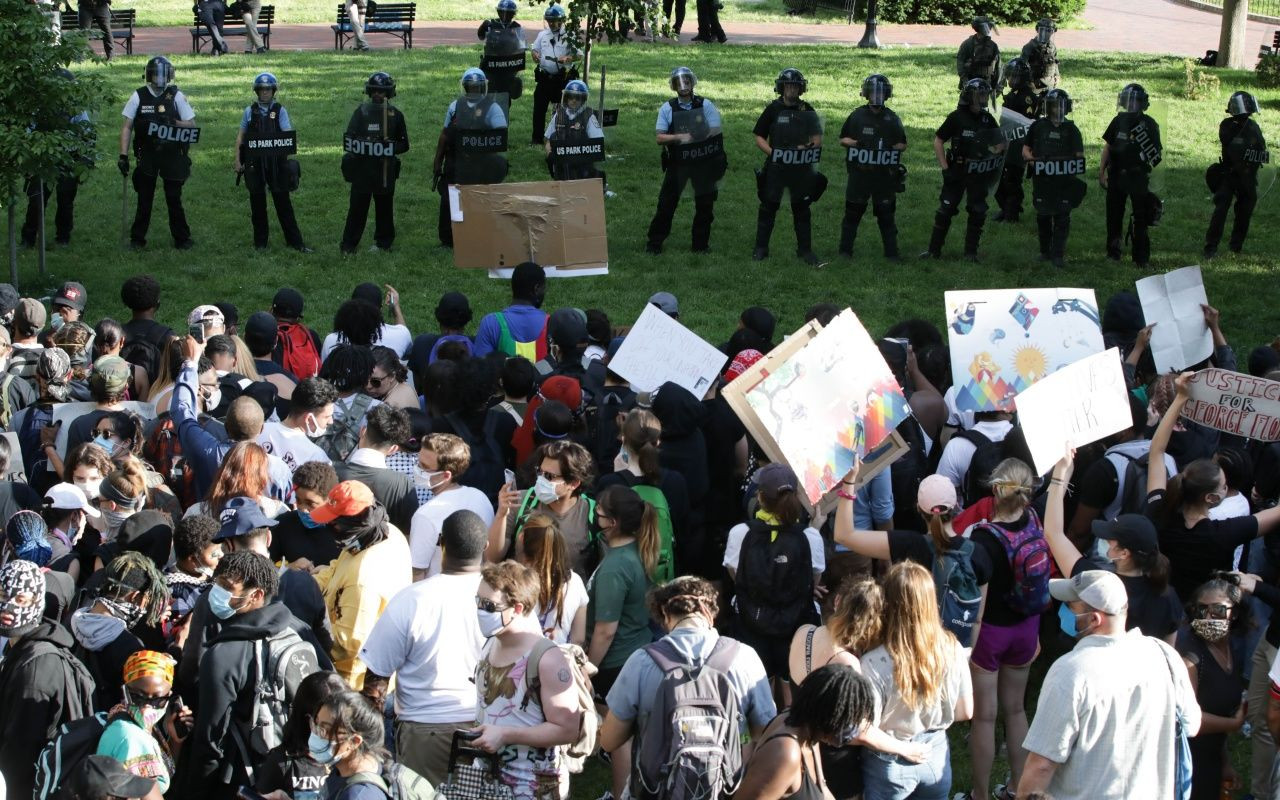 'Trump sığınağa götürüldü' iddiası - Sayfa 56