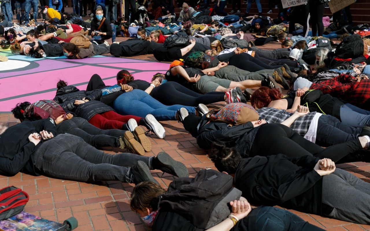 Amerikalılar nefes alamıyor! - Sayfa 32