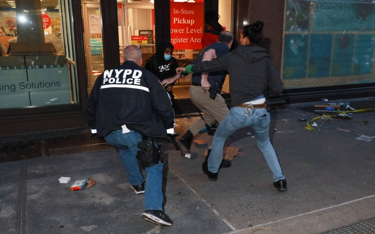 Protestolar kana bulanıyor - Sayfa 18