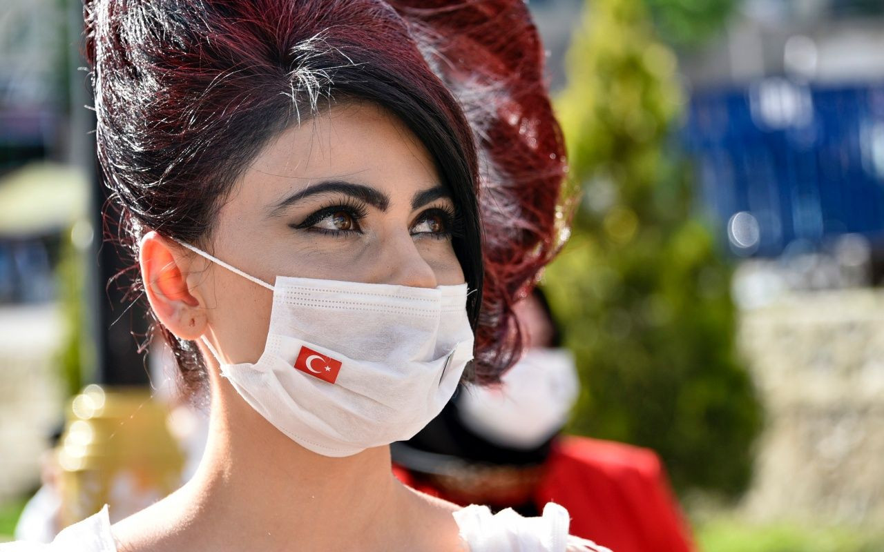 Koronaya karşı 'maskeli gelinlik' üretildi - Sayfa 6