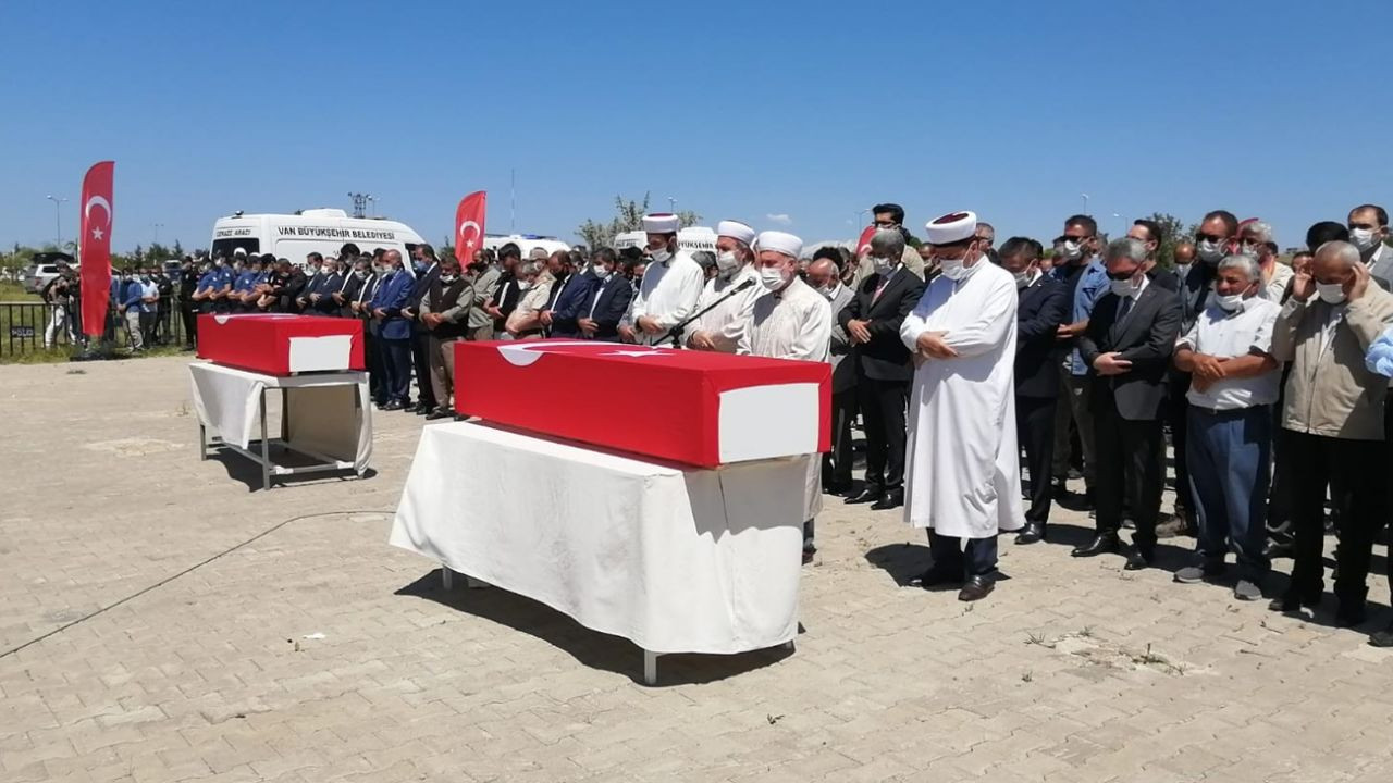 Son dakika... Hain saldırıda şehit düşen işçiler için düzenlenen törende gözyaşları sel oldu - Sayfa 14