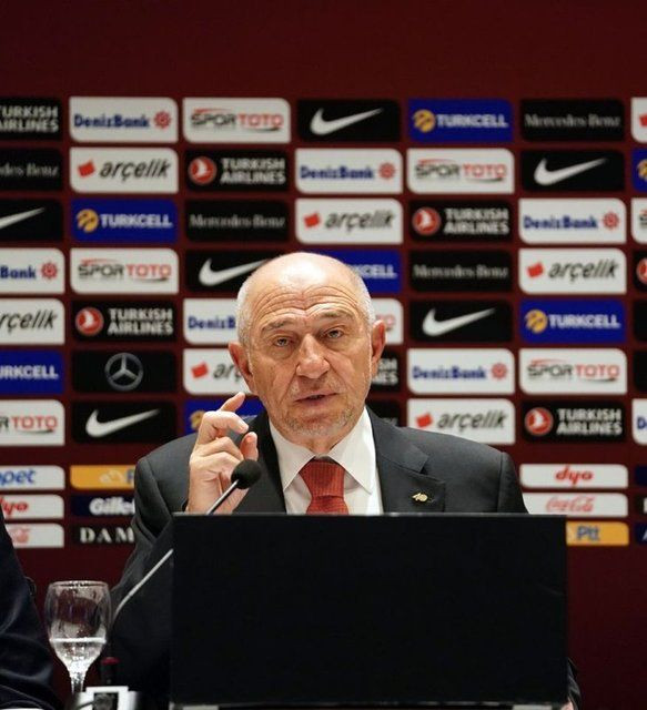 Demirkol'dan Fenerbahçe yorumu: Yıpranması istenmiyor olabilir - Sayfa 8