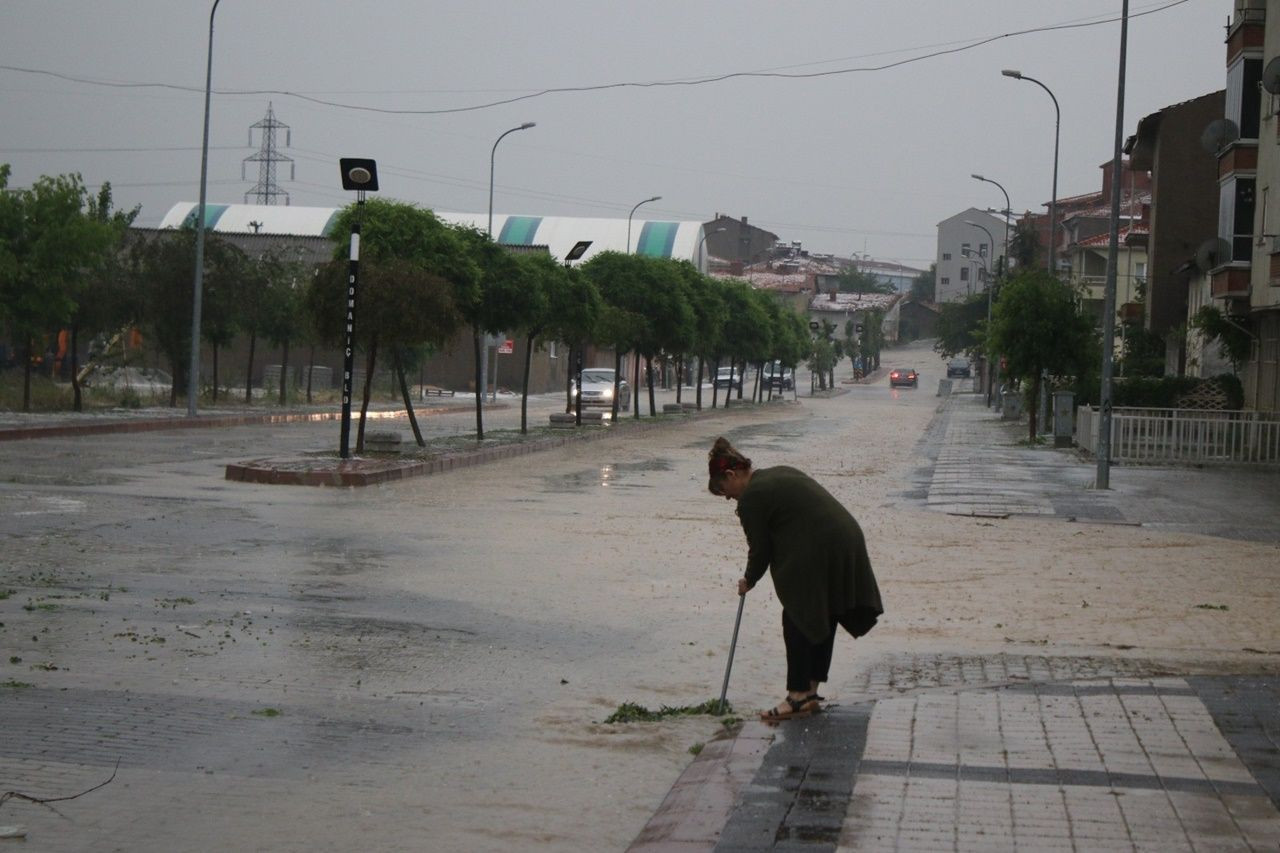 Sokaklar göle döndü... - Sayfa 5