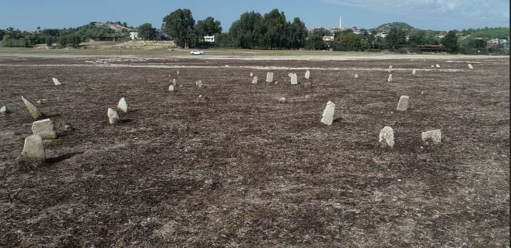 Adana'da su altında kalan mezara sandalla gidip dua ettiler - Sayfa 9