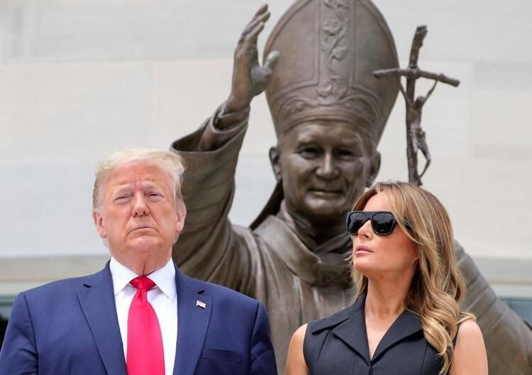 Trump çiftinin sır dolu ilişkisi - Sayfa 22