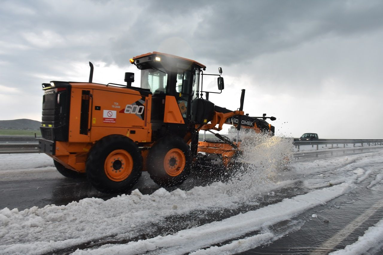 Dolu yağışı nedeniyle 50 küçükbaş hayvan telef oldu! - Sayfa 9