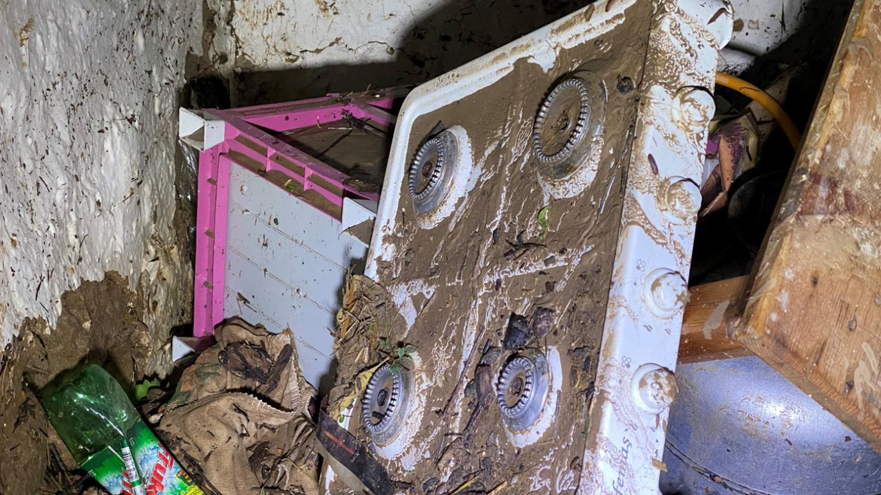 Şiddetli yağmur hayatı olumsuz etkiledi - Sayfa 15