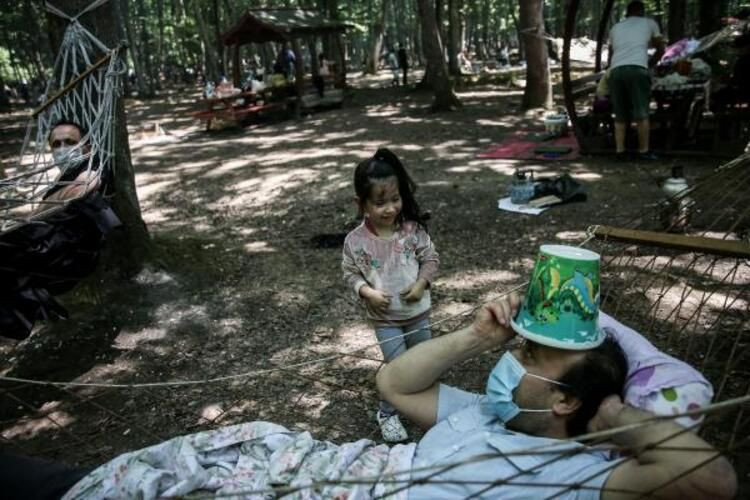 Yine İstanbul yine aynı manzara - Sayfa 11