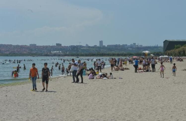 Bu görüntüler İstanbul Menekşe Plajı'nda çekildi - Sayfa 8