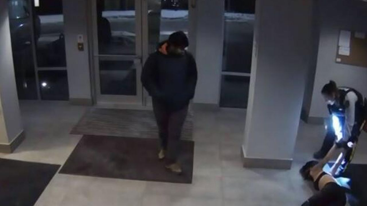 Kapıyı açtı, dehşeti yaşadı! - Sayfa 13