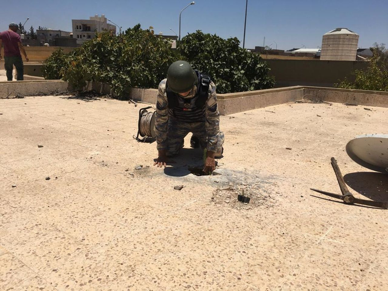 Libya'daki mayınları yerli robotlar temizliyor - Sayfa 7