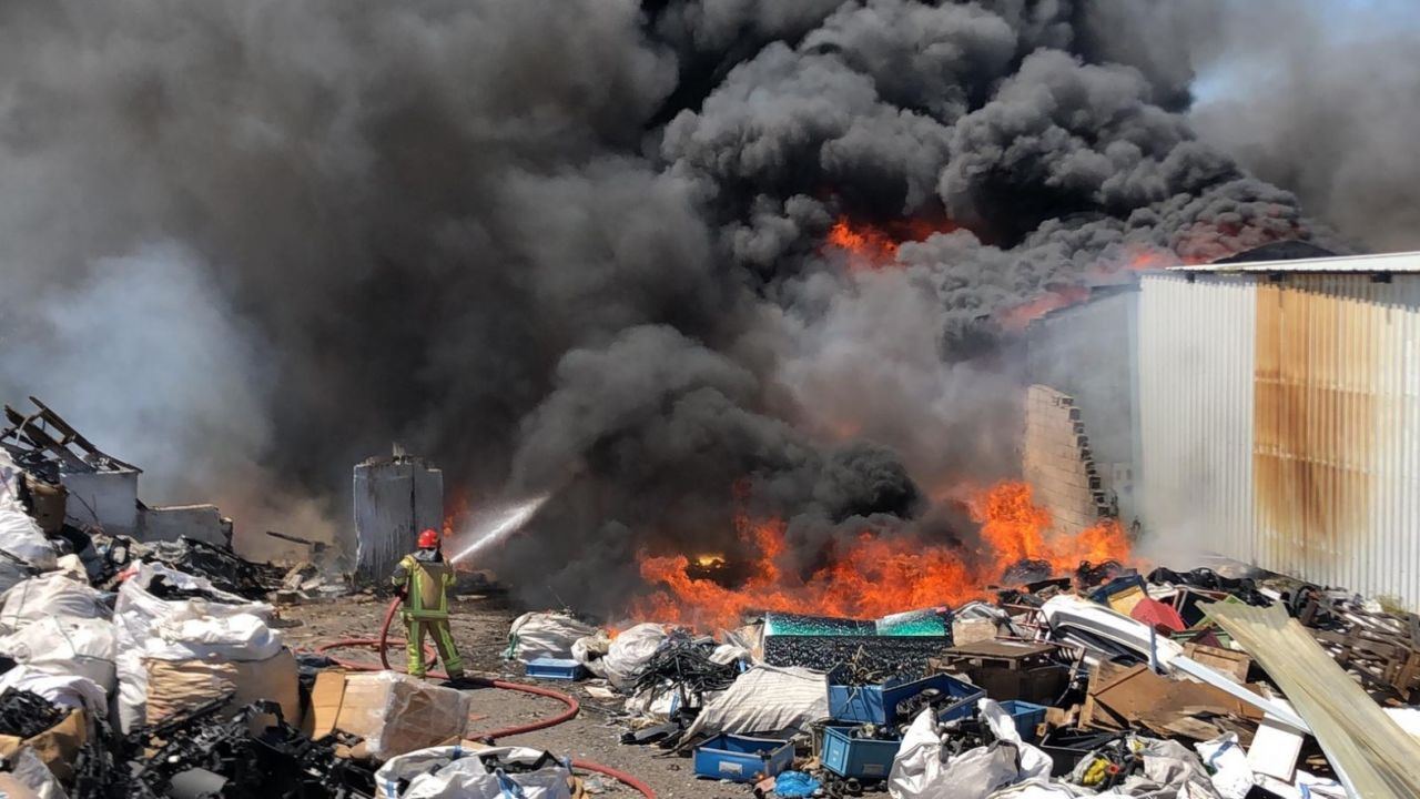 Birkaç kıvılcım bu görüntüye yol açtı! - Sayfa 11