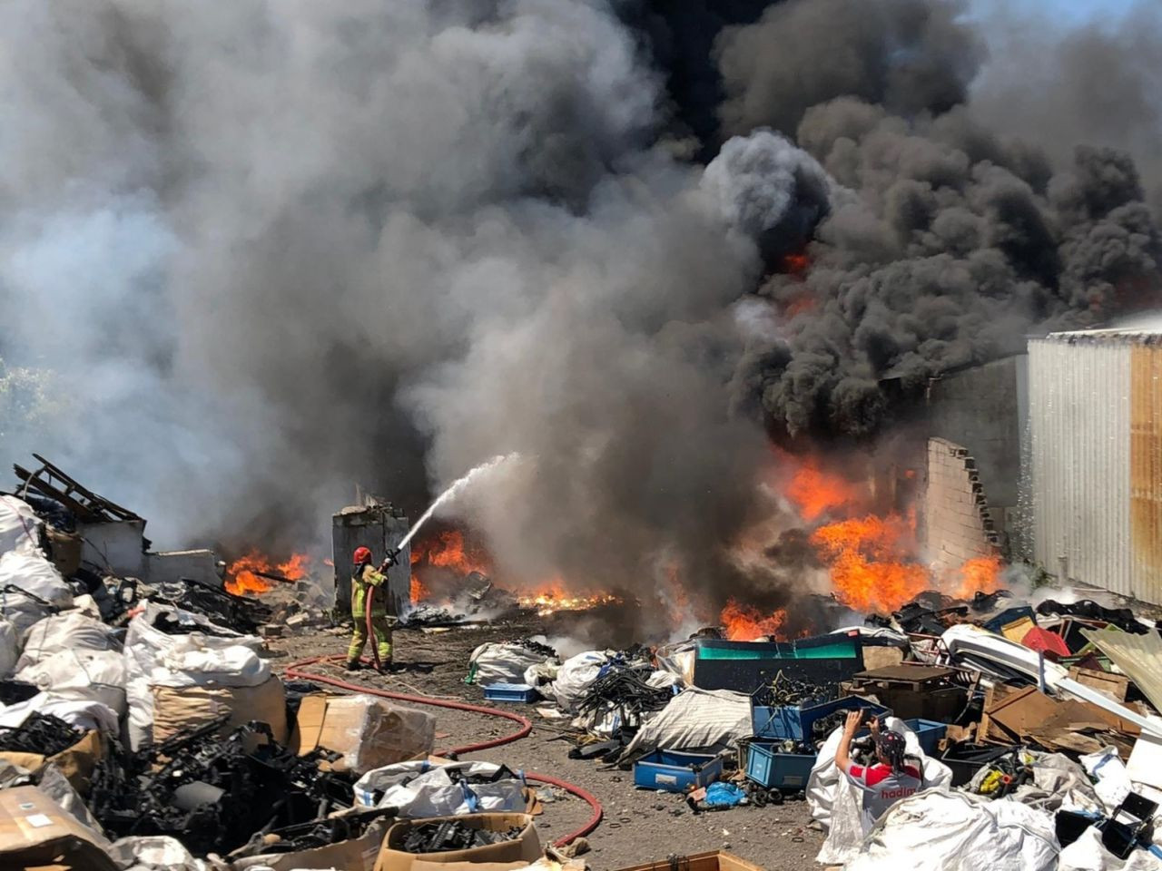 Birkaç kıvılcım bu görüntüye yol açtı! - Sayfa 12