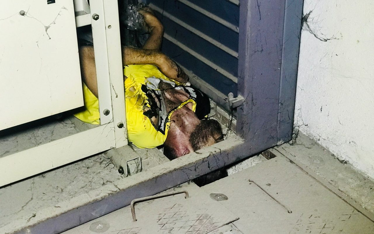 Hırsızlık için girdi, canından oldu - Sayfa 14