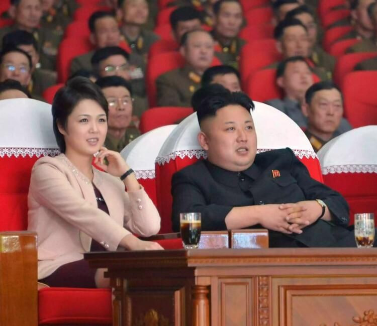 Karısının müstehcen fotoğrafları ortaya saçıldı - Sayfa 16