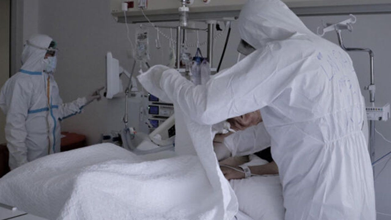 Bilim Kurulu Üyesi Çelik: Yazın bulantı, kusma ve ishal en çok görülen belirtiler - Sayfa 11