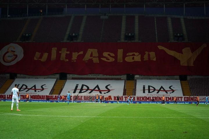 'Bu yıl Türk hakemleri için kara bir yıldır...' - Sayfa 7