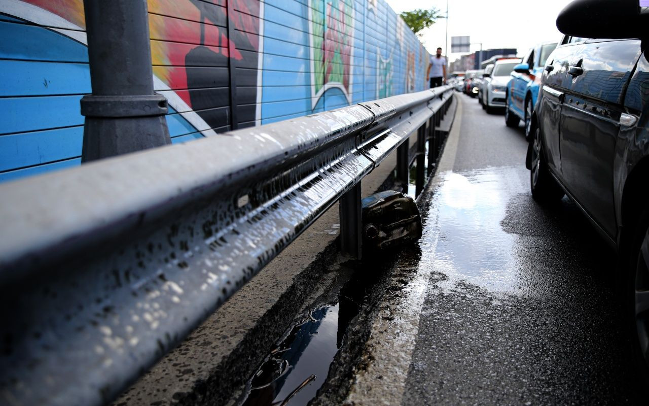 Dökülen motor yağı zincirleme kazaya neden oldu - Sayfa 5