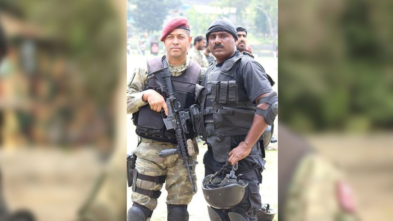 Türkiye 15 Temmuz'un kahraman bordo berelisi Ömer Halisdemir'e koşuyor - Sayfa 10