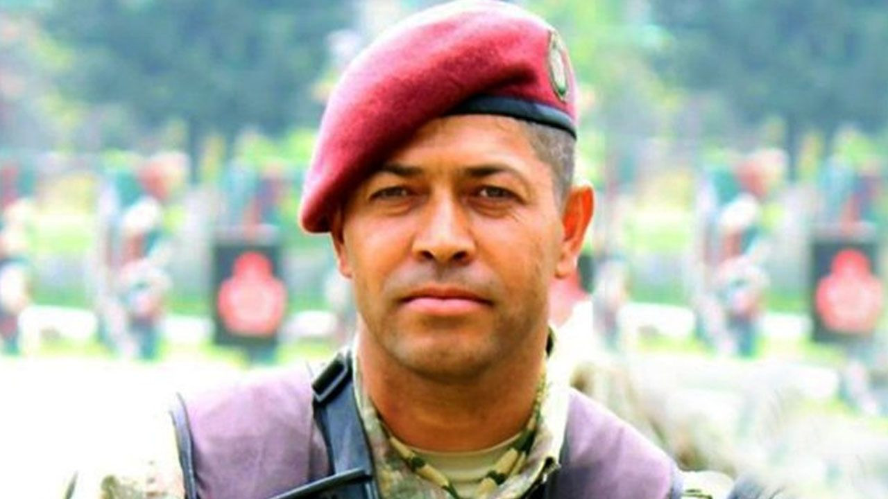 Türkiye 15 Temmuz'un kahraman bordo berelisi Ömer Halisdemir'e koşuyor - Sayfa 12