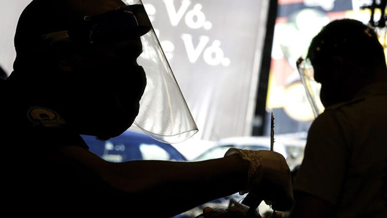 Kesik eller, koronavirüs, ABD'de kriz... - Sayfa 19