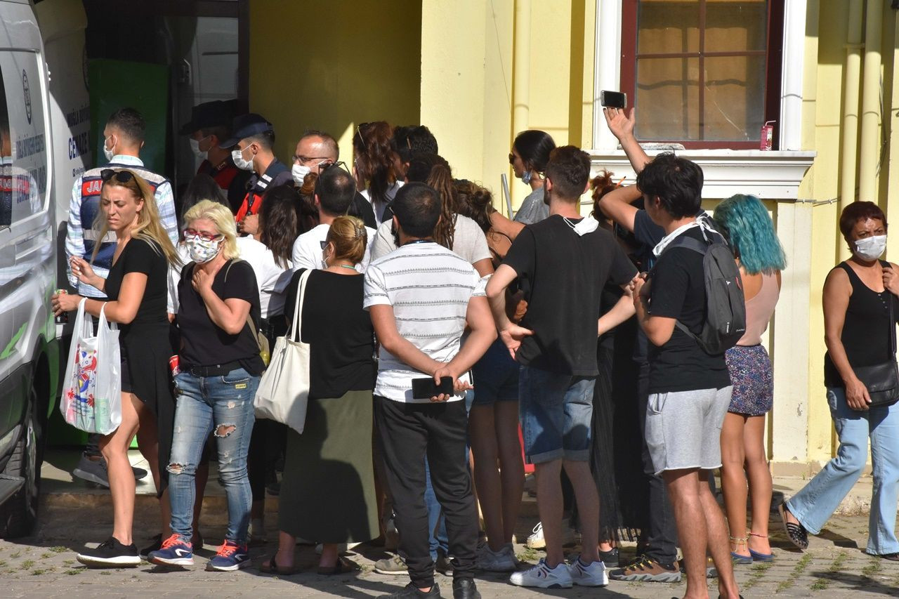 Pınar Gültekin'in cenazesi ailesine teslim edildi - Sayfa 7