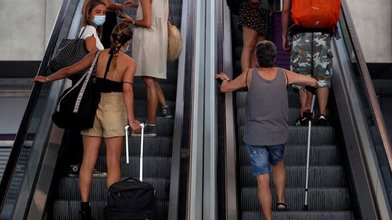 İngiltere İspanya'yı güvenli ülkeler listesinden çıkardı - Sayfa 9