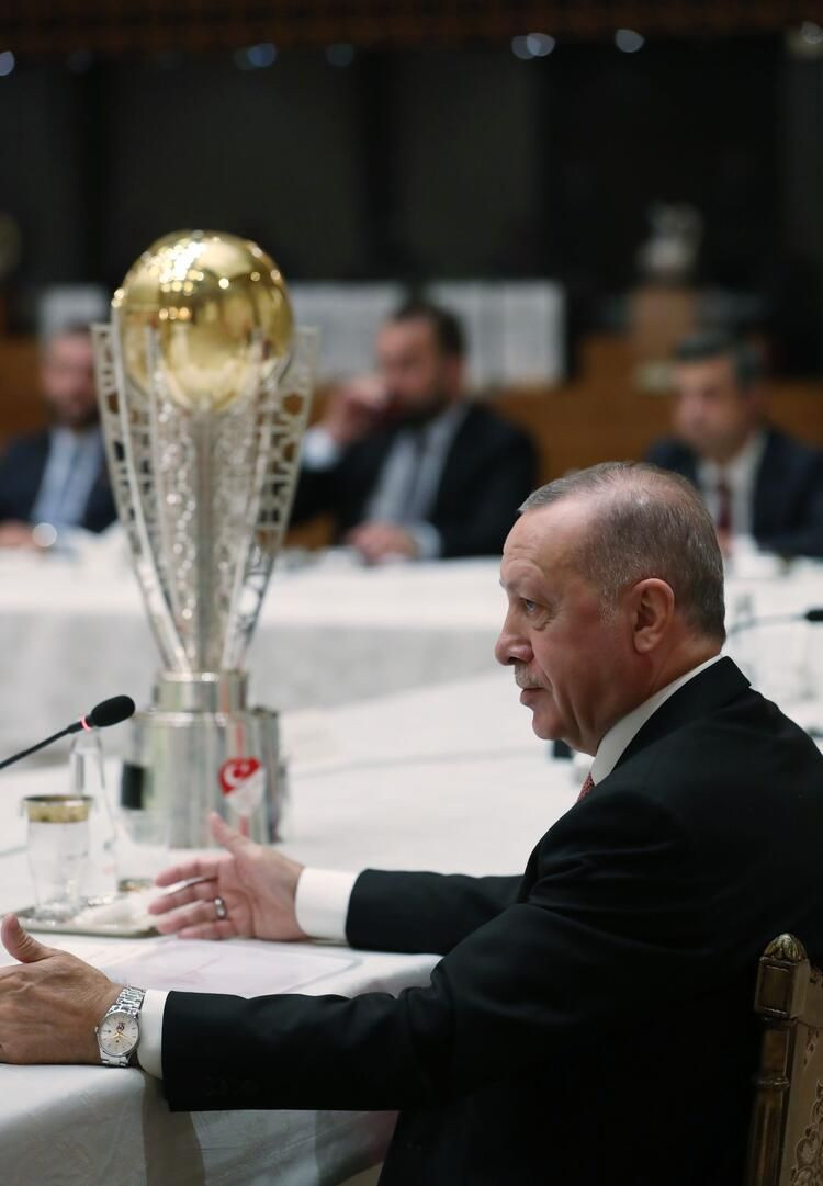 Erdoğan şampiyon Başakşehir'i kabul etti - Sayfa 7