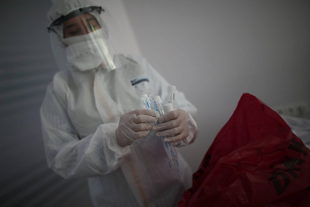 Korona içimizden vuruyor - Sayfa 8