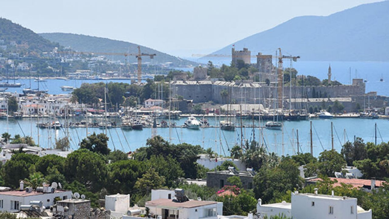 Uzun araç kuyrukları oluştu! - Sayfa 10