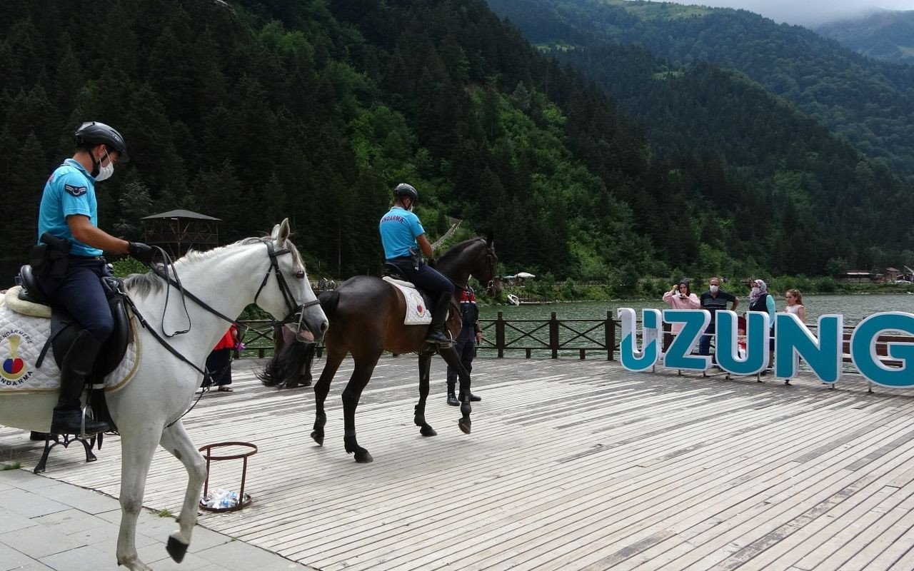 Atlı jandarmalar Uzungöl'de göreve başladı - Sayfa 10