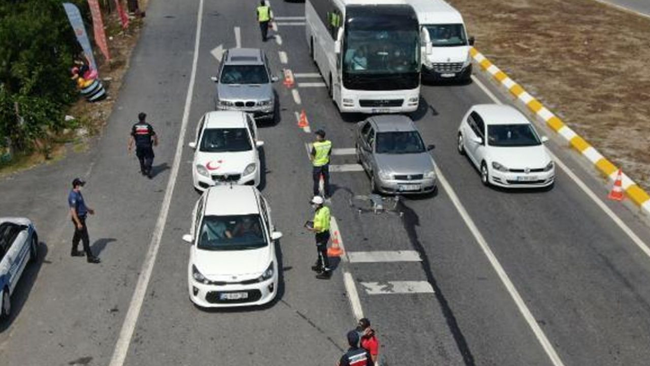 Şile'ye tatilci akını! Kilometrelerce kuyruk oluştu... - Sayfa 10