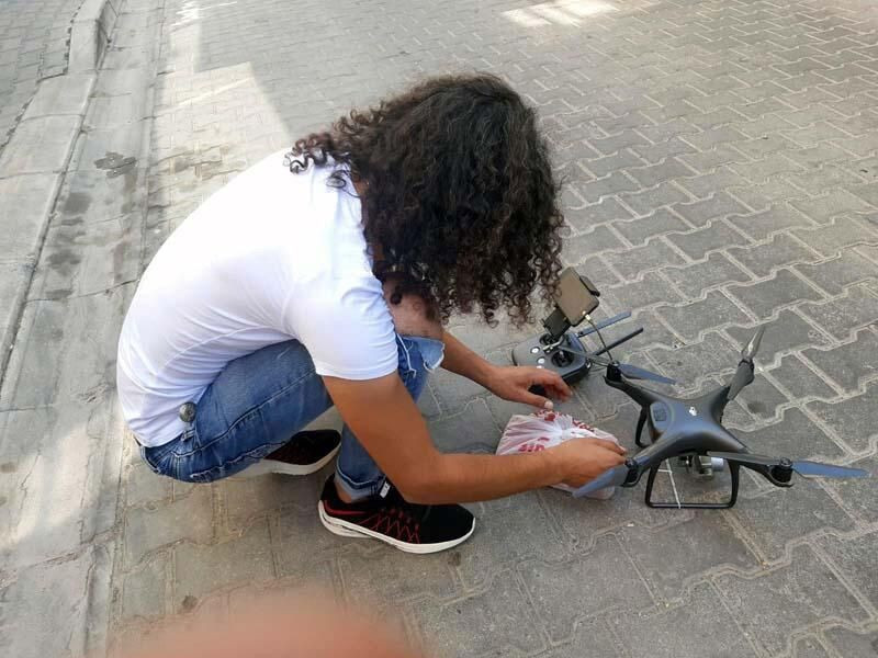 Sosyal mesafeye dikkat çekmek için kurban etini 'drone'la gönderdi - Sayfa 11