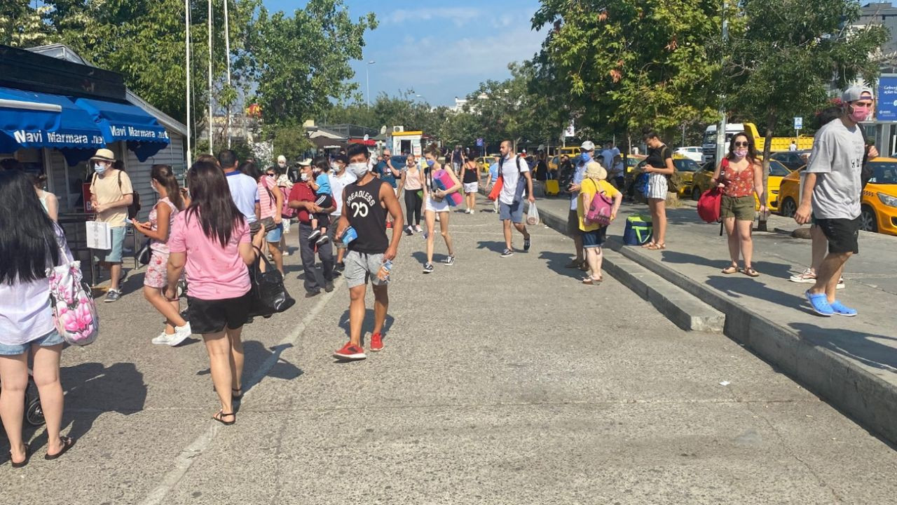 Bayramın ikinci gününde Adalar'a akın - Sayfa 8