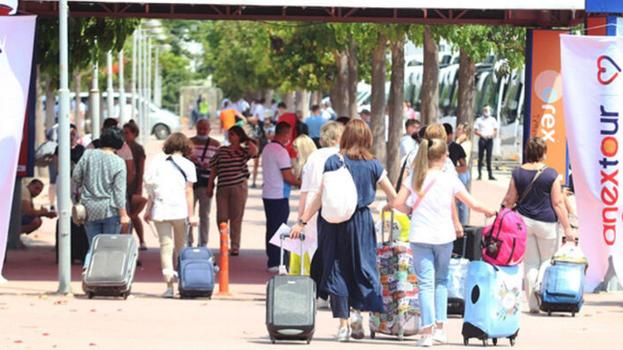 40 bin Rus turist Türkiye'ye geldi! - Sayfa 10