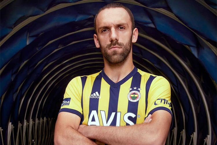 Fenerbahçe'nin yeni formaları satışa sunuldu - Sayfa 7