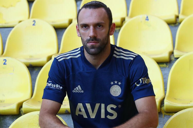 Fenerbahçe'nin yeni formaları satışa sunuldu - Sayfa 9