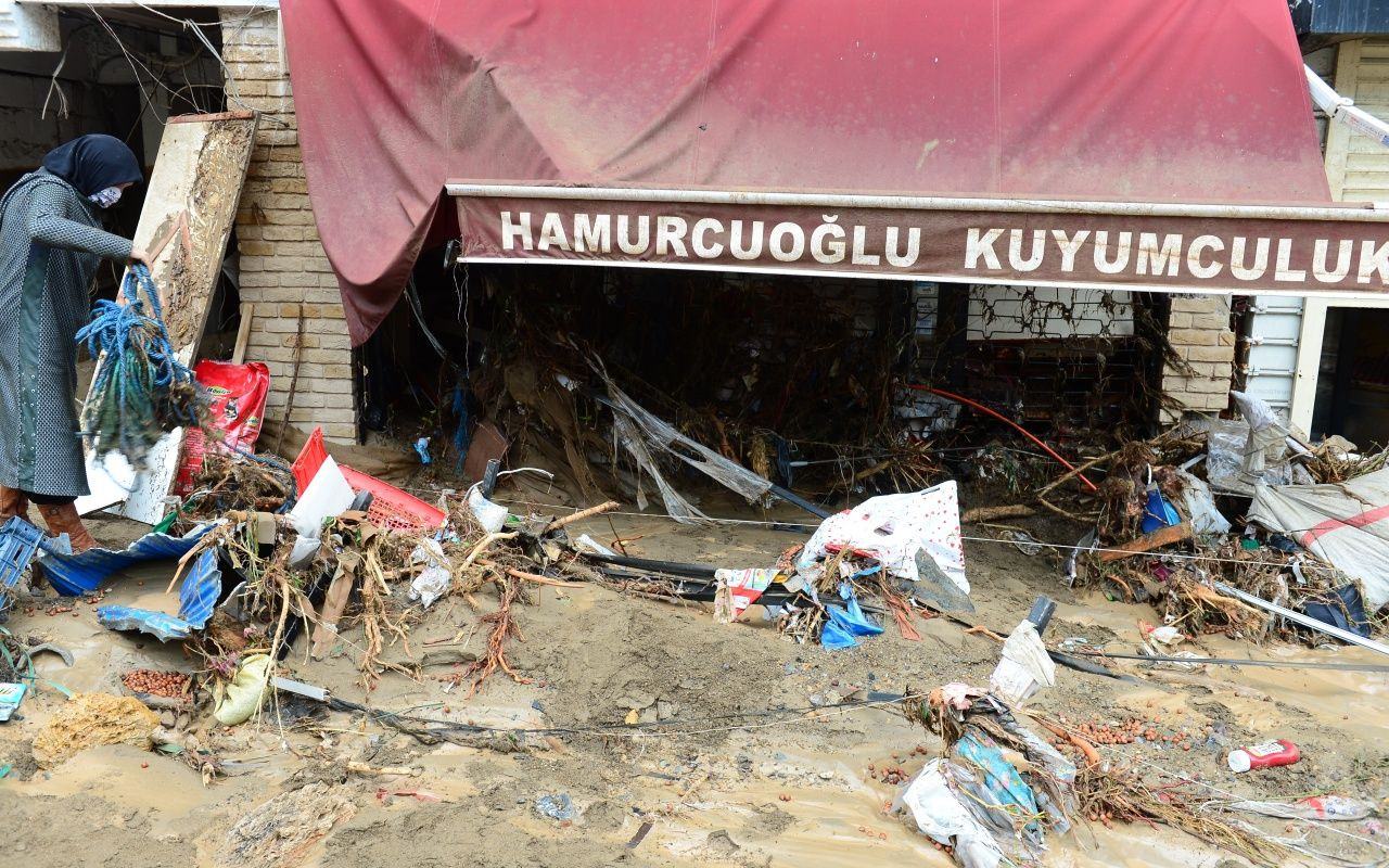 Bilanço gün ağarınca ortaya çıktı - Sayfa 35