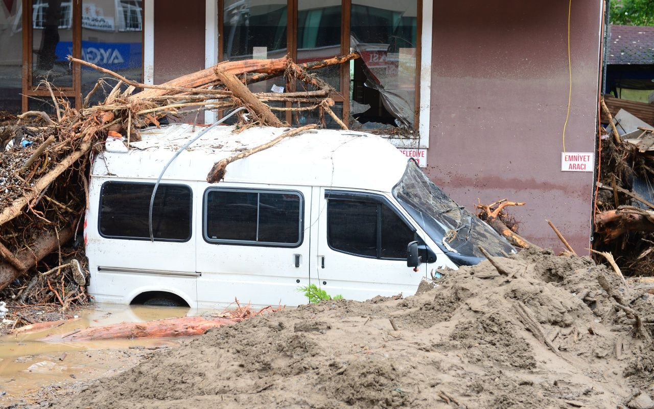 Bilanço gün ağarınca ortaya çıktı - Sayfa 25