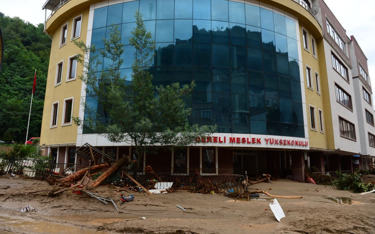 Bilanço gün ağarınca ortaya çıktı - Sayfa 24