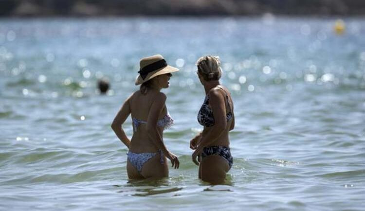 Koronavirüs salgınının yeni merkezi çıplaklar kampı! - Sayfa 9